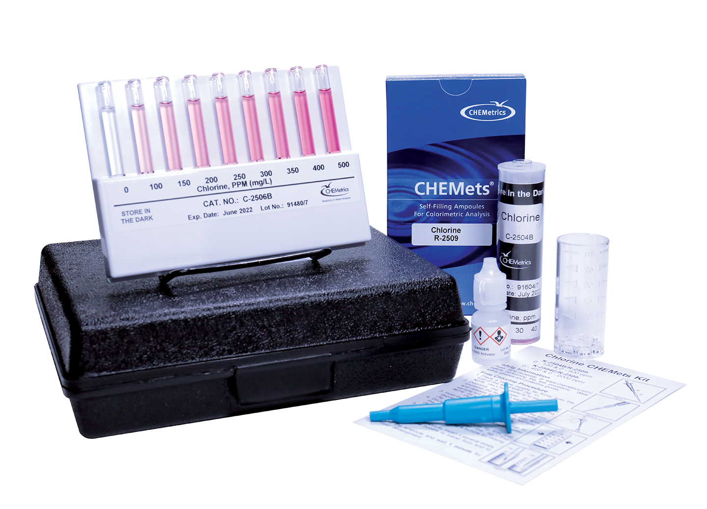 K-2504B Chlorine (free & total) CHEMets® Visual Test Kit Contents and Packaging